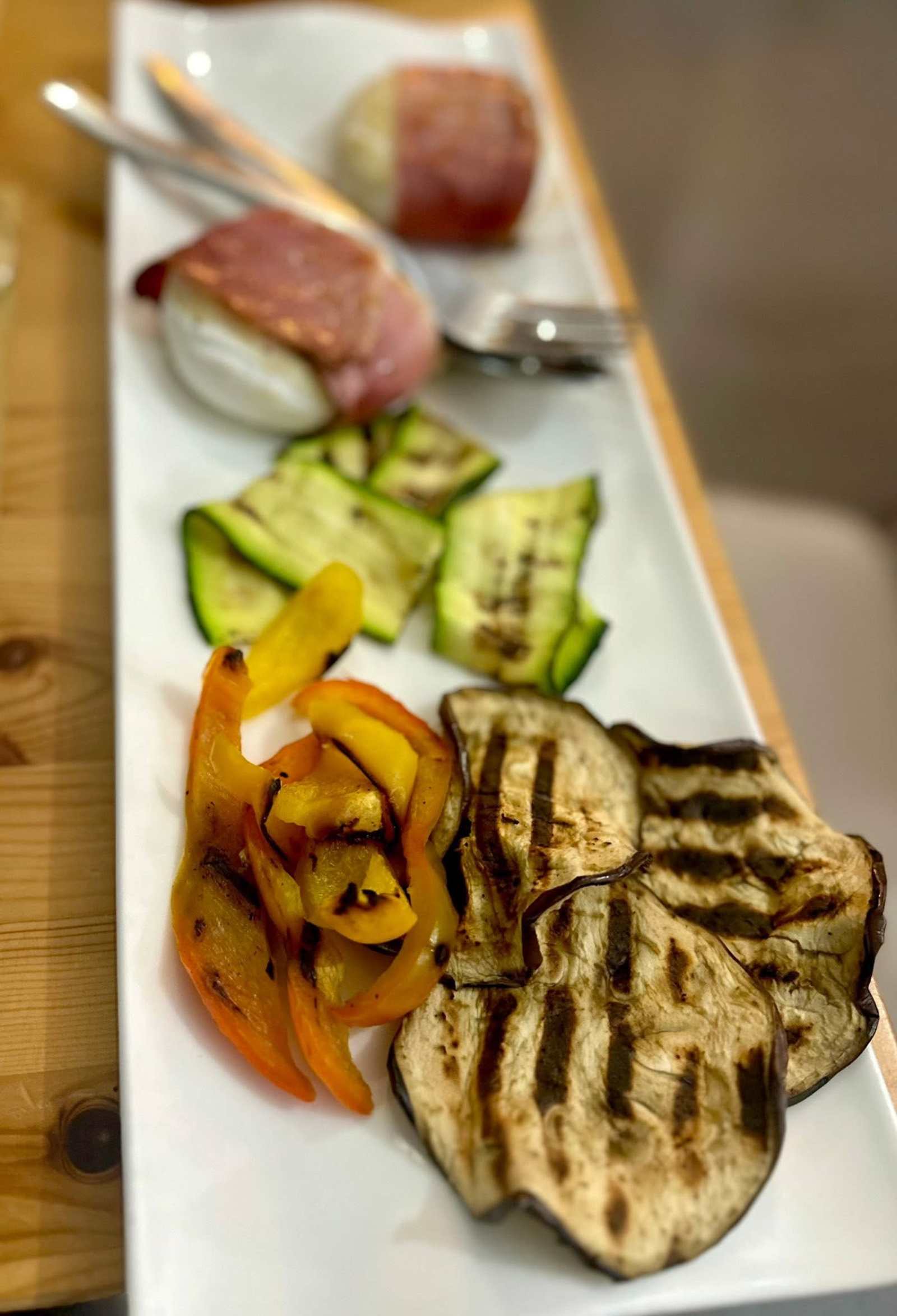 Verdure grigliate con mozzarella